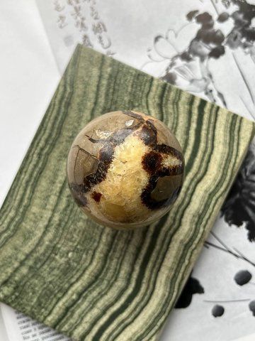 Куля "Dragon stone" 2415 фото